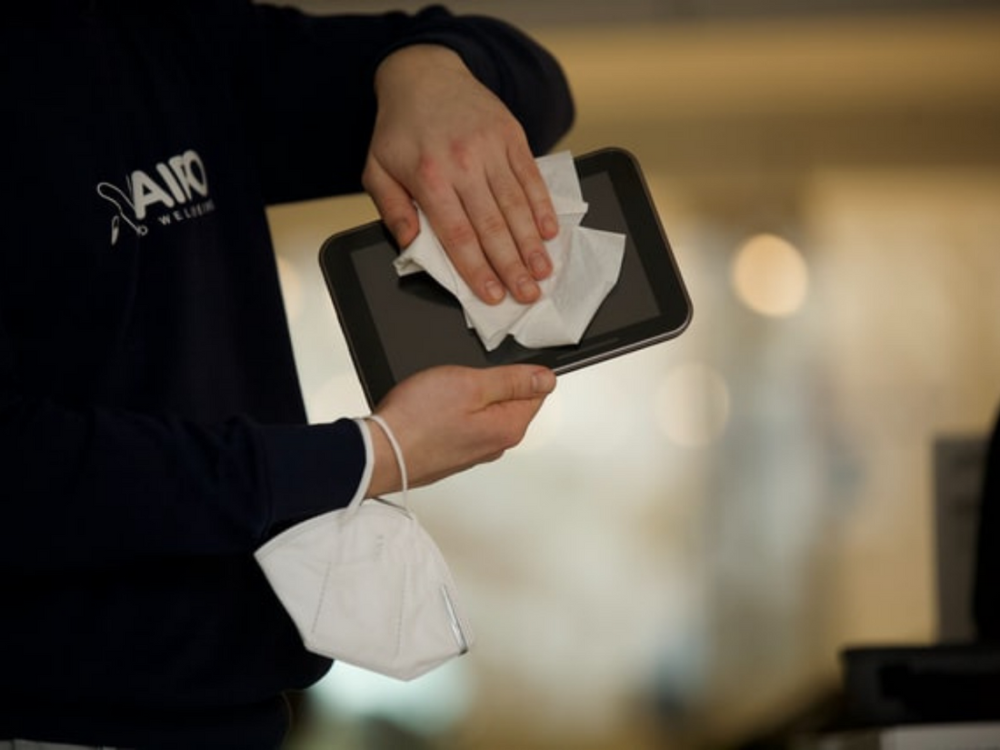 5 Ways To Use Surface Disinfecting Wipes (That You May Not Have Thought Of)